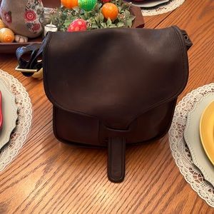 Stunning Coach original Courier bag